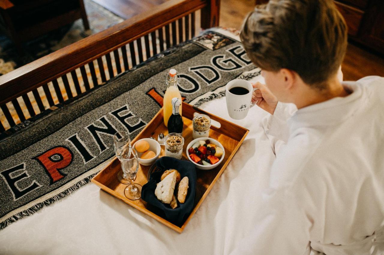 Fivepine Lodge シスターズ エクステリア 写真